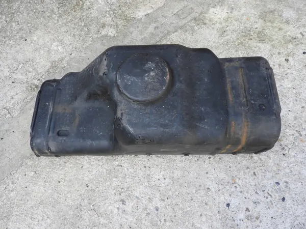 ADBLUE TANK CRAFTER SPRINTER A9064700915 image 4