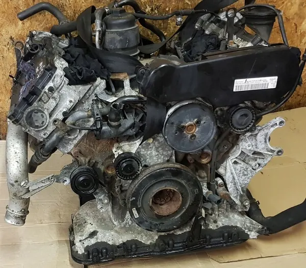 Motor AUDI A4 B8 A5 8T 3.0 TDI CCW image 2
