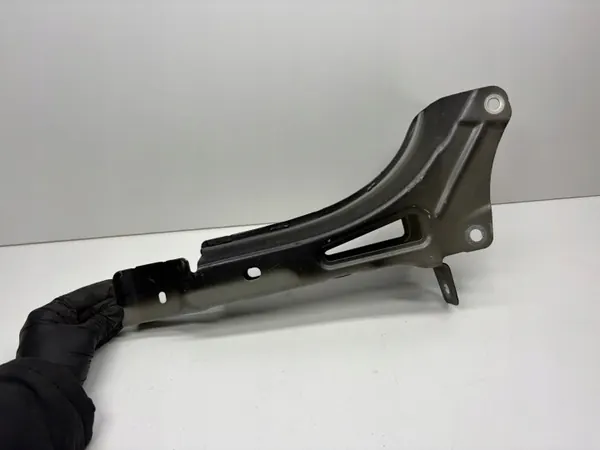 Support de garde-boue Porsche Taycan OEM 9J1805373 Gauche Avant image 2