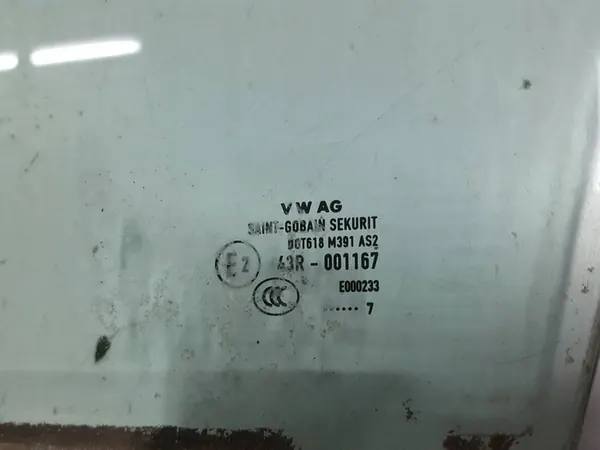 SKODA RAPID Etuvasemman oven ikkuna image 2