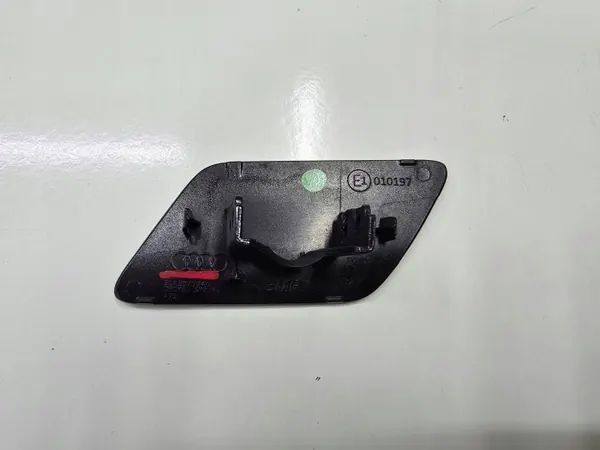Pesulaitteen kansi OEM 80A807754G Audi Q5 II:lle image 5