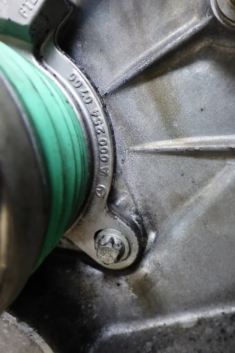 Kytkinvapautusylinteri Mercedes B-Luokka II W246 180 CDI A0002540700 image 2