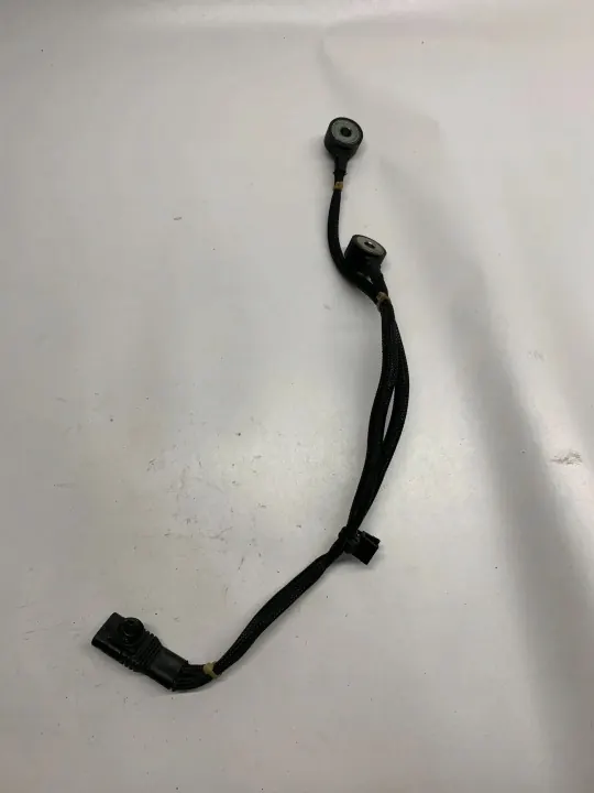 Sensor de batida Mercedes OEM A2769050300 - Usado image 2