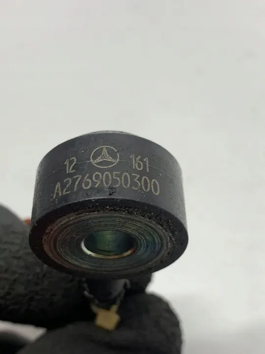 Sensor de batida Mercedes OEM A2769050300 - Usado image 9