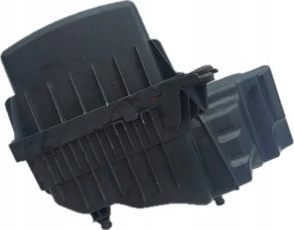 Mercedes luchtfilter OEM 4703450000 - Gebruikt image 5