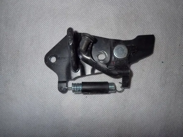 Tranca OEM RYG-ZAM-KLAY-BAG-Q70-M para porta-malas Infiniti Q70 image 2