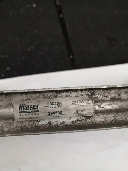 Radiador de agua Vectra C 2.2 16V Automático 63023A image 2