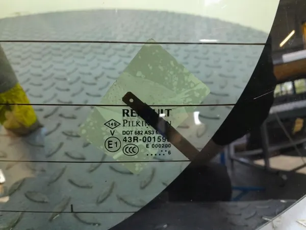 Vitre de hayon Renault Captur I OEM 308852/Lochow image 3