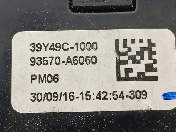 Vänster främre fönsteromkopplare Hyundai i30 II 93570-A6060 image 3