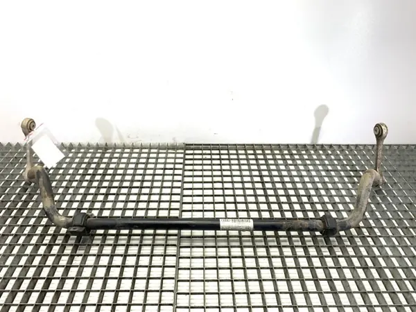 OEM 4M0411305B Etutasauslinkki Audi Q8:lle image 2