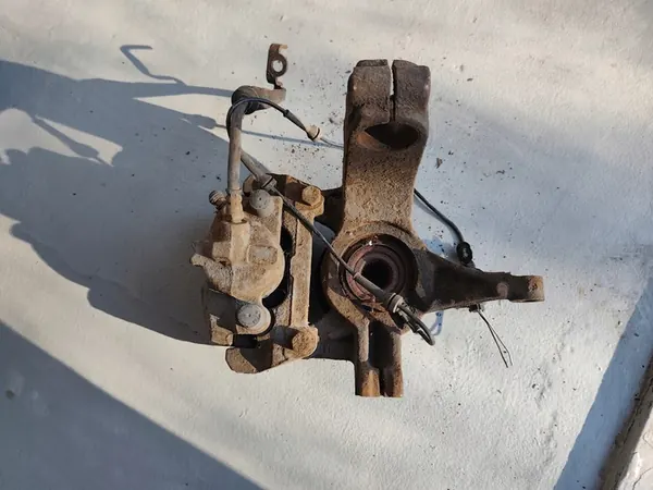 Mozzo anteriore destro Renault Megane II Scenic II 2.0 16V image 4