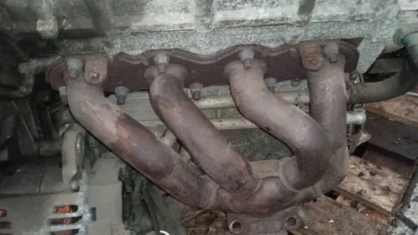 Auspuffkrümmer OEM EIS-2068574 für VW Golf Plus 1.6L image 2