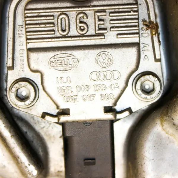 Volkswagen Polo 2007 Oljepanna image 6