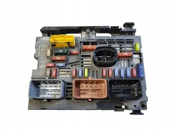 Módulo BSM Citroen C5 III OEM 9667044980 image 2