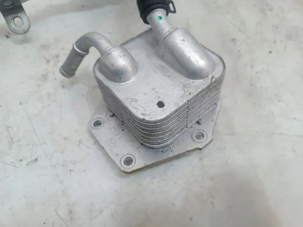 Refroidisseur d'huile Mazda OEM T24301 2.5 Turbo USA image 6