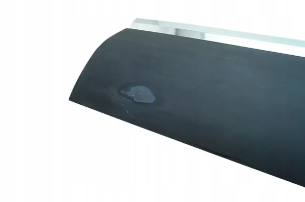 Right Front Door Trim VW Touareg II image 3