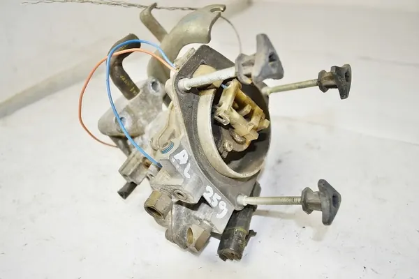 Carburateur Renault OEM 8679E 40911 3684 - Occasion image 10