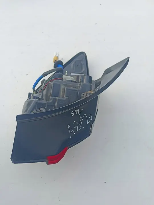 MITSUBISHI ASX 2019- LUZ TRASERA LED DERECHA 8330B276 image 3