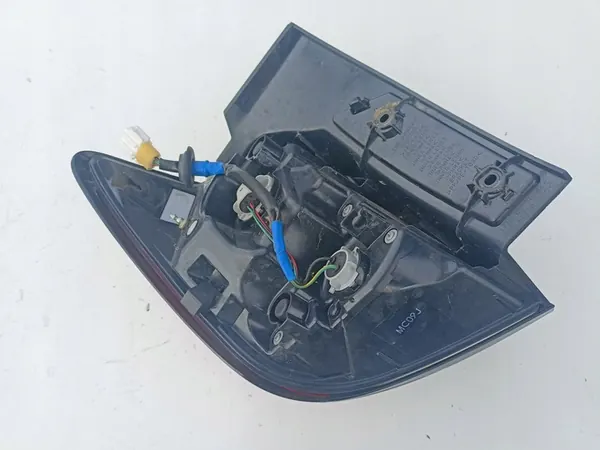 MITSUBISHI ASX 2019- LUZ TRASERA LED DERECHA 8330B276 image 6