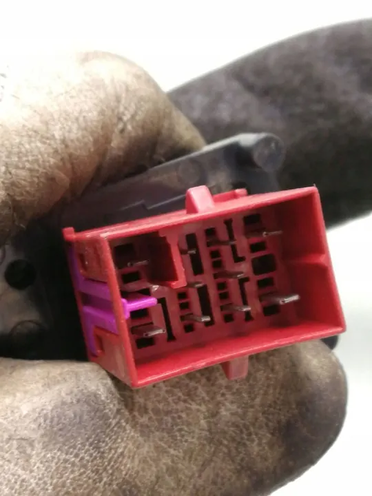 Subwoofer Audi A6 C5 OEM 8637611180 - Occasion image 3