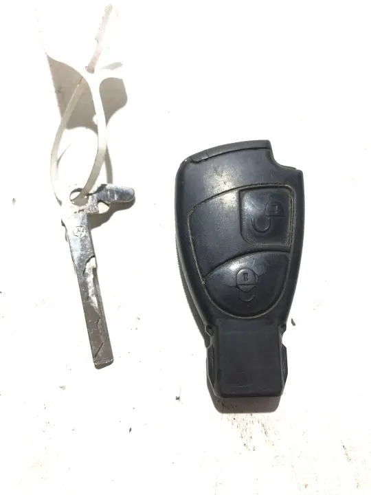 Mercedes-avain OEM A9069058900 W169 W203 W211 W906 image 3