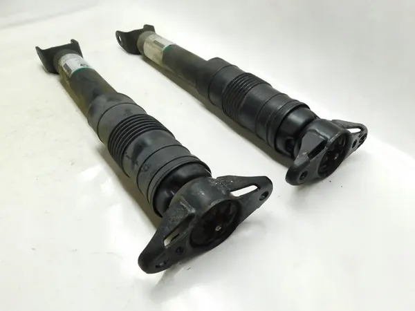 Ammortizzatori posteriori Jeep Grand Cherokee WK2 2013-2021 OEM image 4