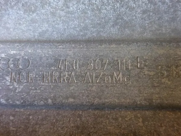 AUDI A6 C6 Etupuskuri 2009-2011 OEM 4F0807111E image 5