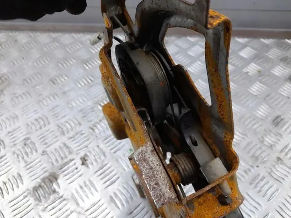 Levier de frein à main avant gauche Dodge Challenger 3065AAL image 7