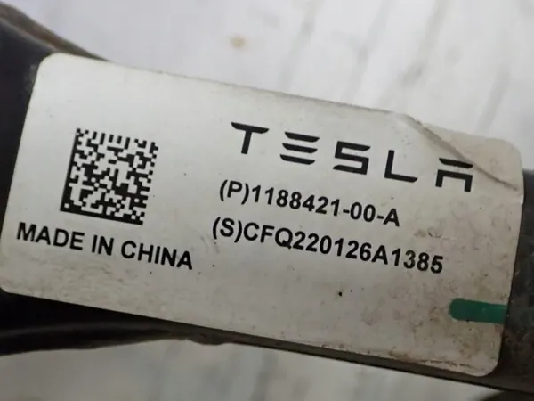 Takapyöränkannatin Vasen OEM 1188412-00-F Tesla Y image 10