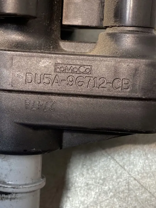 Soupape de ventilation réservoir FBZ17305 Ford - Pièce OEM image 3