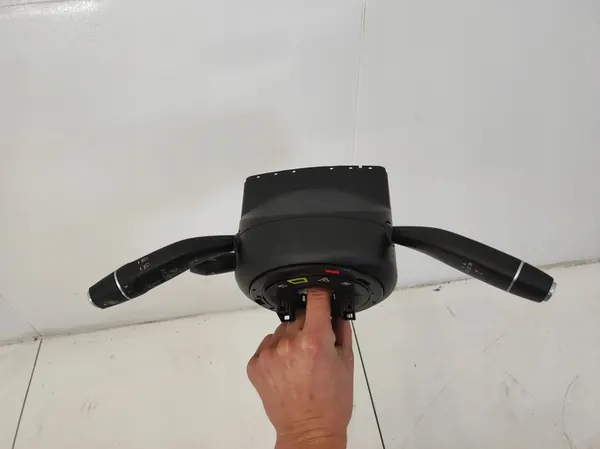 Ruitenwisser schakelaar Mercedes E-Klasse W213 A2139003223 image 6