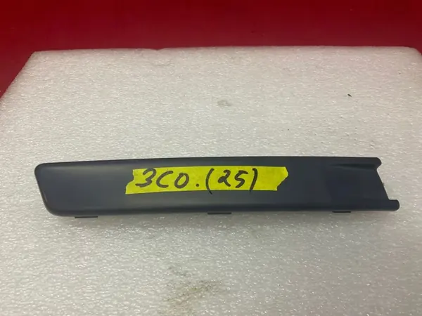 VW Passat B6 Frontstoßstangenleiste OEM 3C08076469B image 2