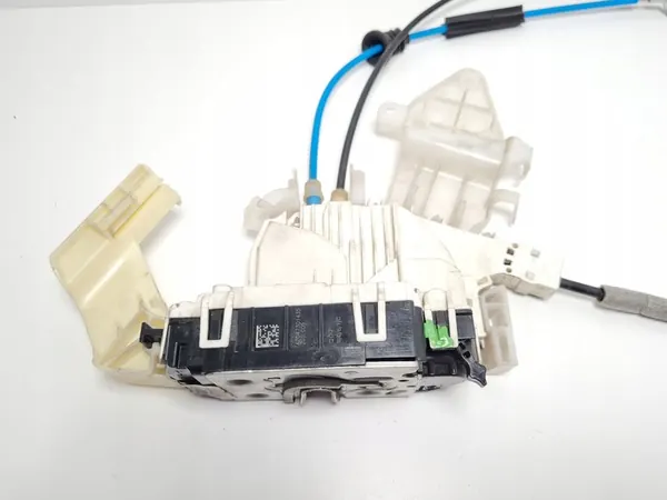 Höger bakdörrlås MERCEDES-BENZ CLS A2047301435 image 10