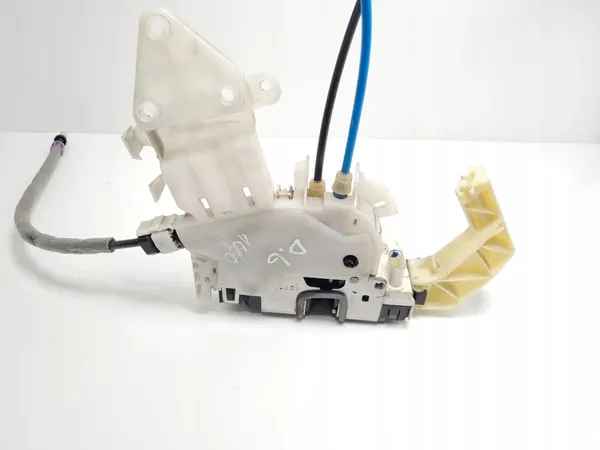 Höger bakdörrlås MERCEDES-BENZ CLS A2047301435 image 6