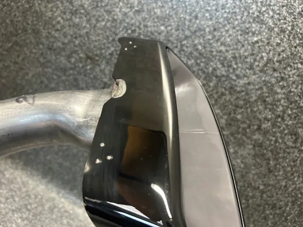Bout d'échappement droit OEM 4M8.253.681.AT pour Audi Q8 image 3