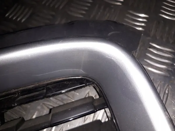 Volvo OE 31408429 grille image 5