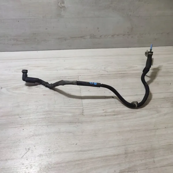 Réservoir AdBlue OEM 27216 pour Peugeot Rifter image 3