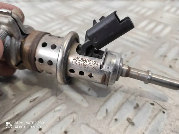 INJECTEUR ADBLUE  PEUGEOT 308 T9 image 3