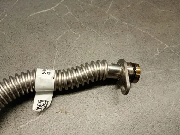 Turbo-olieleiding OEM 8489608-04 BMW G30 530i image 3