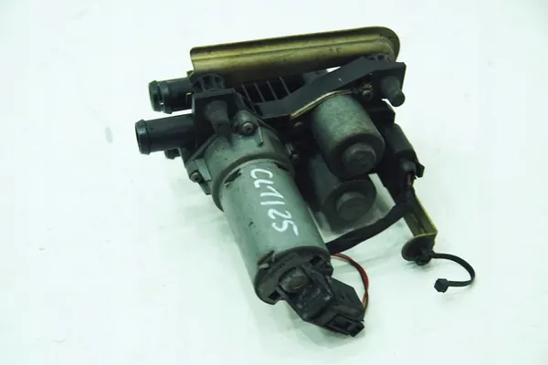 Válvula de calefacción Mercedes W220 2208300084 image 2