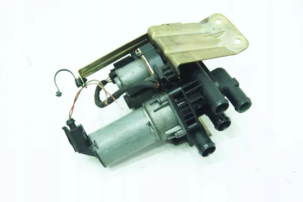 Válvula de calefacción Mercedes W220 2208300084 image 3