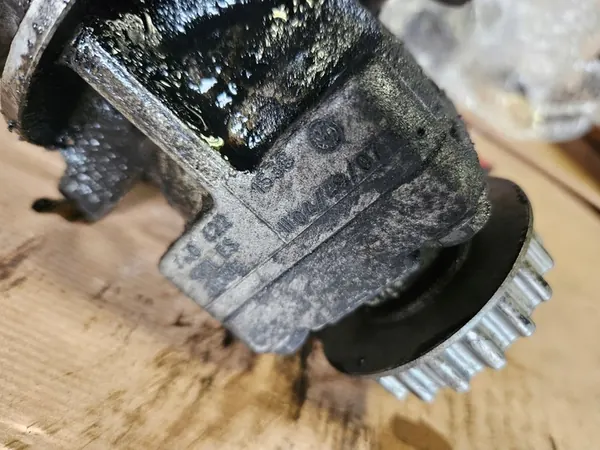 Bomba de direção VW T5 2.5 TDI 7H0422153G image 2