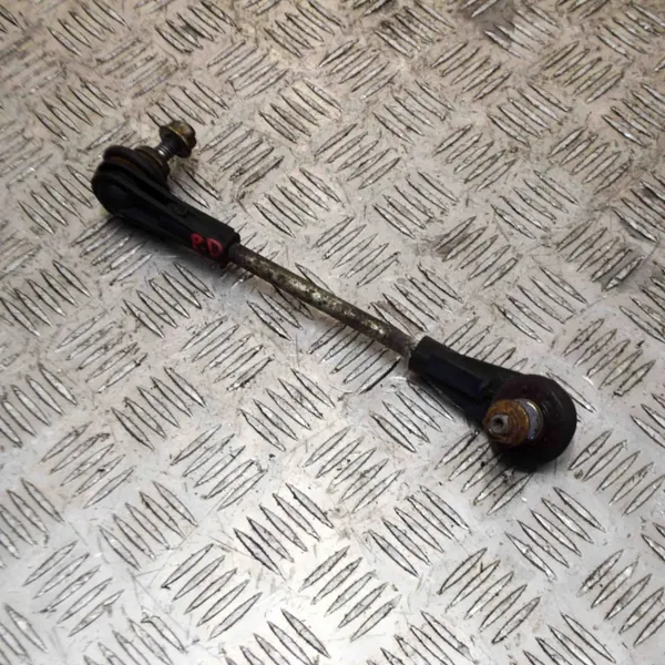 Etuvasen stabilointilinkki OEM 6862857 BMW i3 image 2