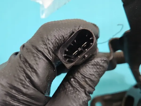 Bomba de direção assistida Nissan Almera N16 1.5 DCI image 3