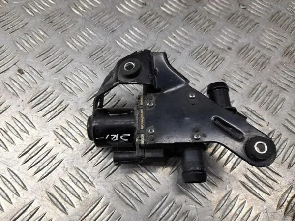 Alfa Romeo Vattenpump OEM 50533799 - Begagnad image 5