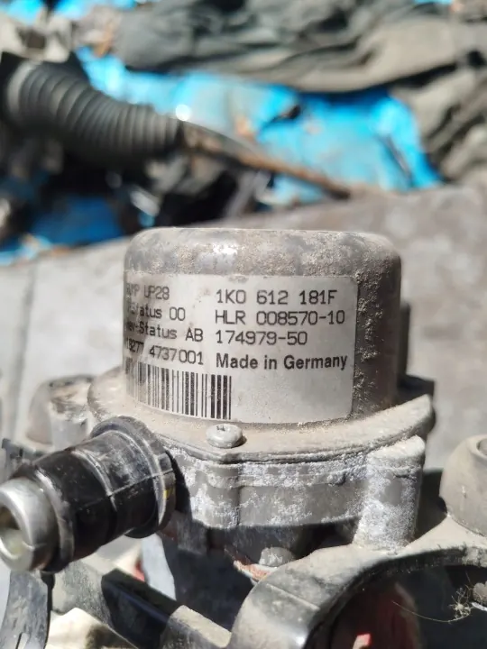 Bromskraftpump OEM 1K0612181F för VW Polo VI image 5