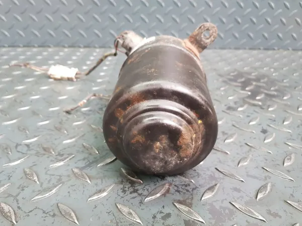Condenseur AC BMW OEM 1 390 623 pour E34 520i/525i image 7