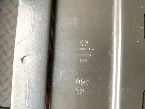 Etupuskuri VW Passat B8 2019- OEM 3G0807611A image 4