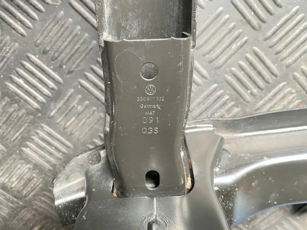 Etupuskuri VW Passat B8 2019- OEM 3G0807611A image 7