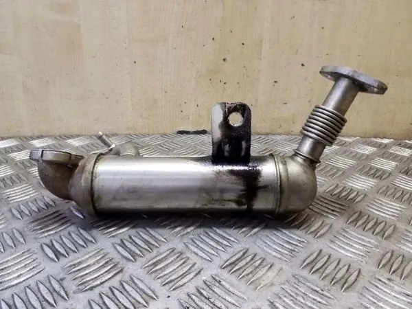 Kia OE EGR-koeler OEM 284162A080 - Gebruikt image 4